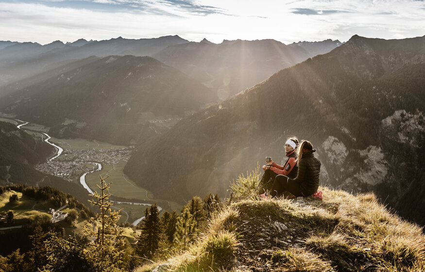 Sonnenaufgangswanderung im Tiroler Oberland